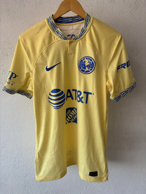 America 2022 Nike Local Chica