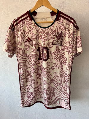 Mexico 2022 Adidas Alexis Vega Mediana