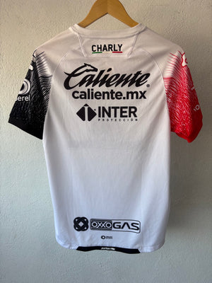 Atlas 2020 Charly Chica
